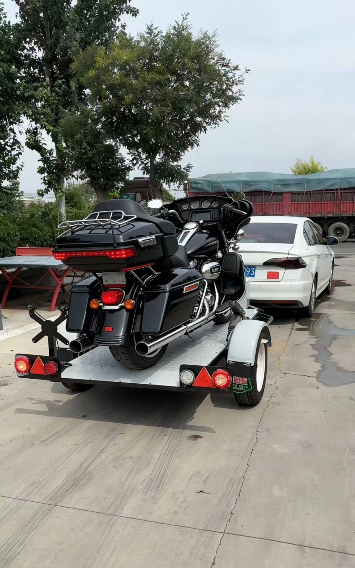 Single Motorcycle Trailer