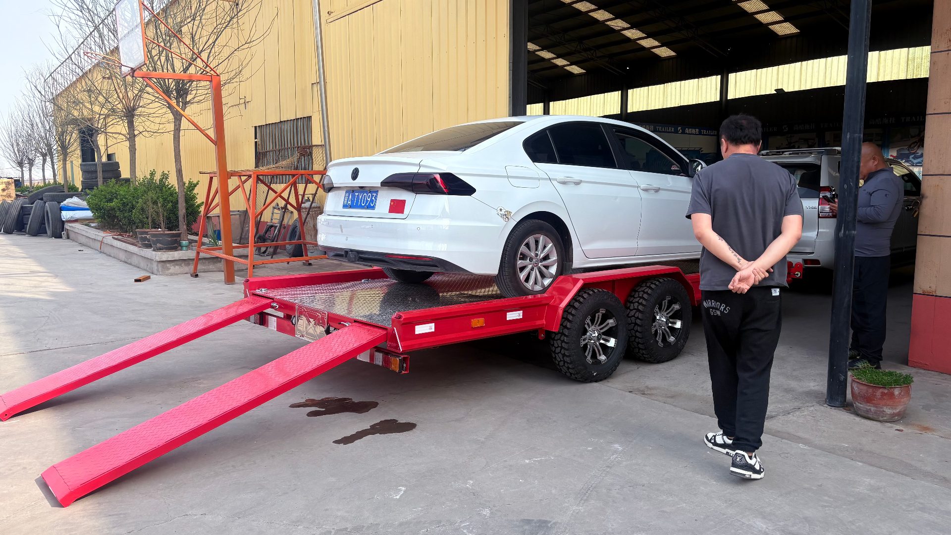 Flatbed Trailer — Regional Logistics Fleet