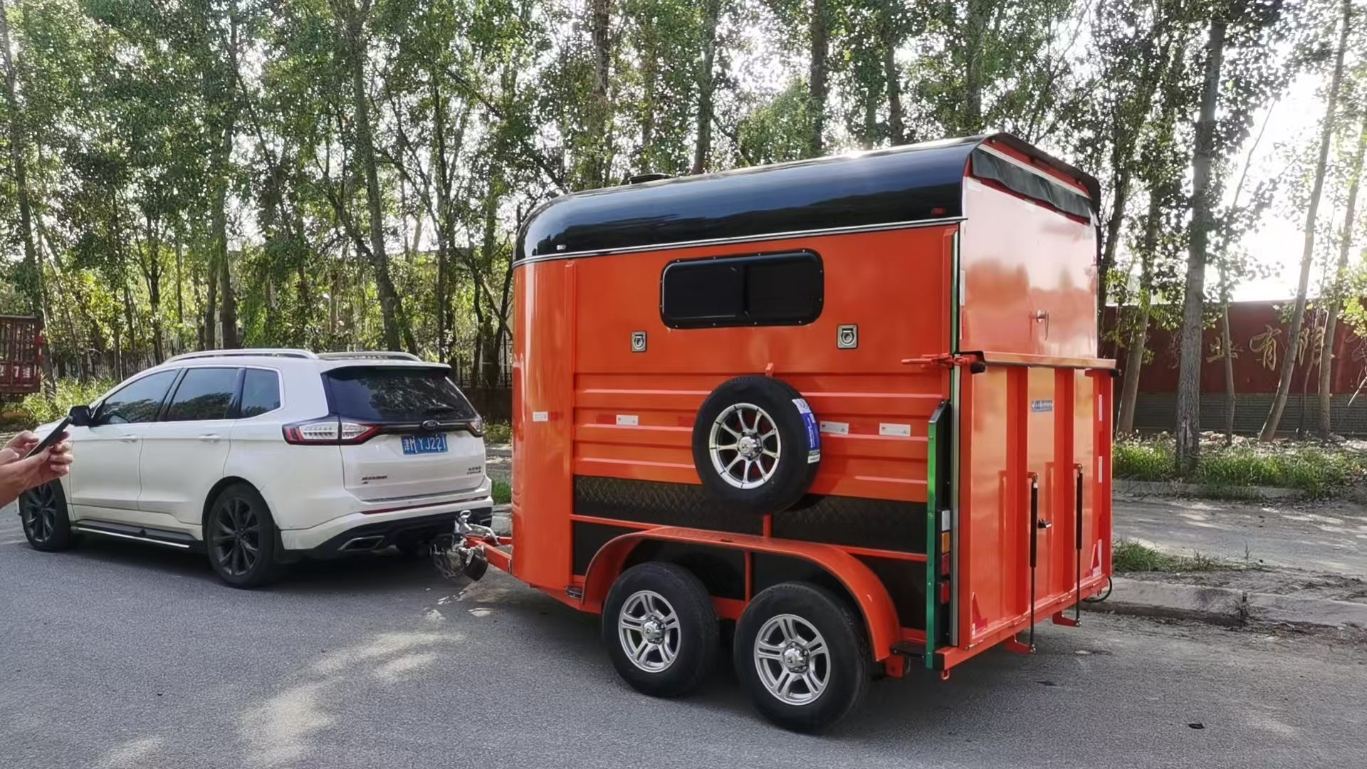 Horse Tow Trailer