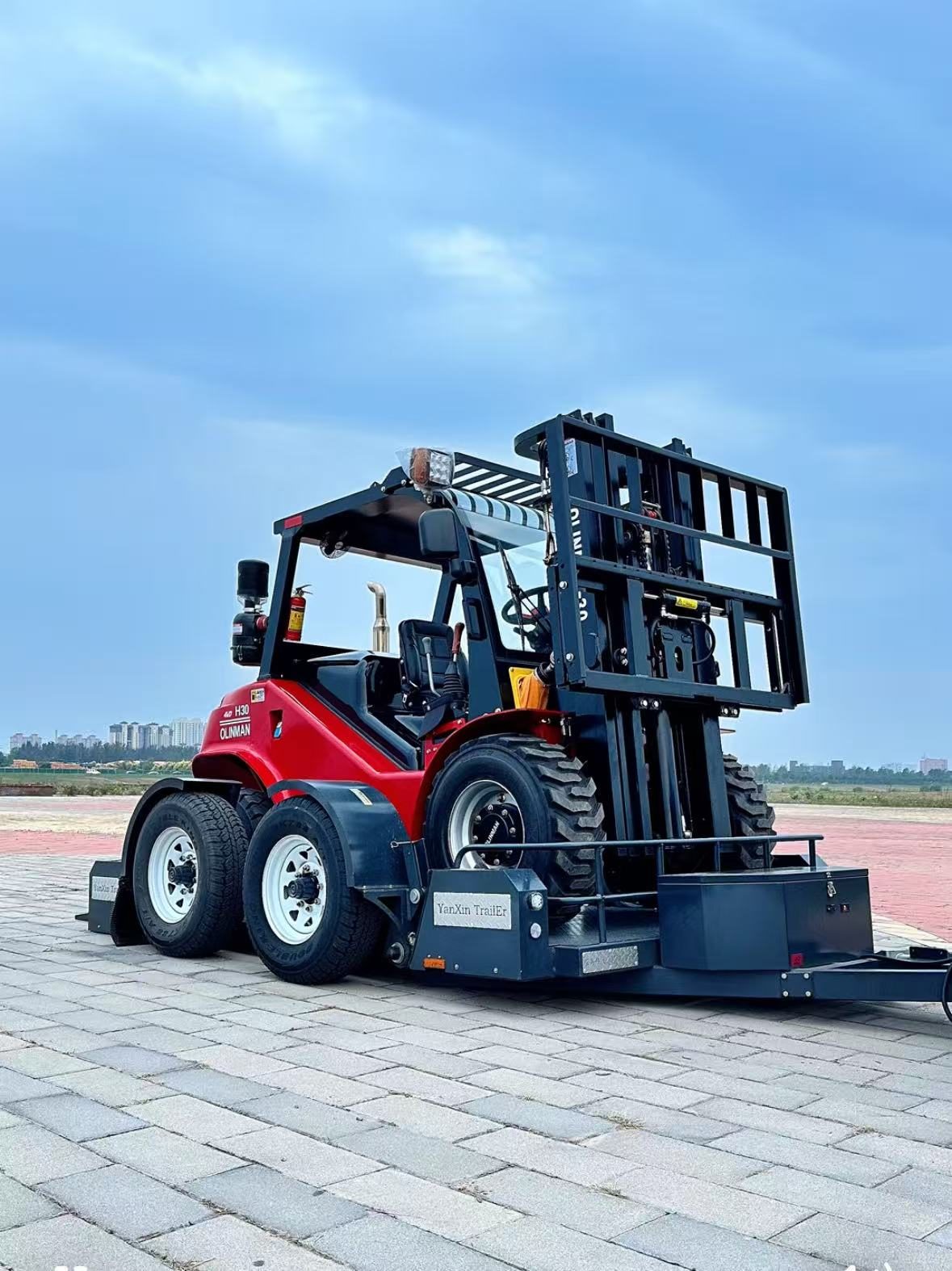 Dual-Axle Lifting Trailer for Forklifts